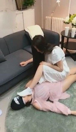 图片[6]-【vivi女女】诱拐可爱的邻家小妹-绳艺资料库