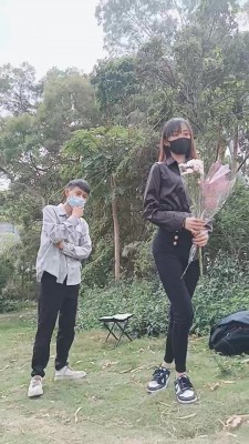 图片[1]-套路直播视频【美娜格格】剧情-卖花女暴揍猥琐男/白袜深喉/转胯/腿绞 bf24625-绳艺资料库